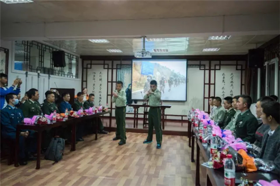 20161102103117573.png 图片3_副本.png