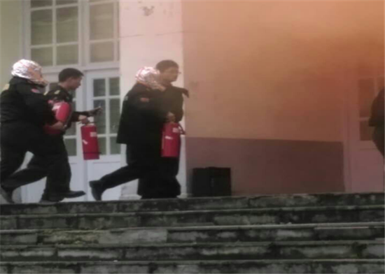 20161114150940236.png 图片7_副本.png