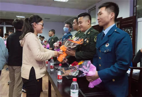 20161102103111104.png 图片2_副本.png