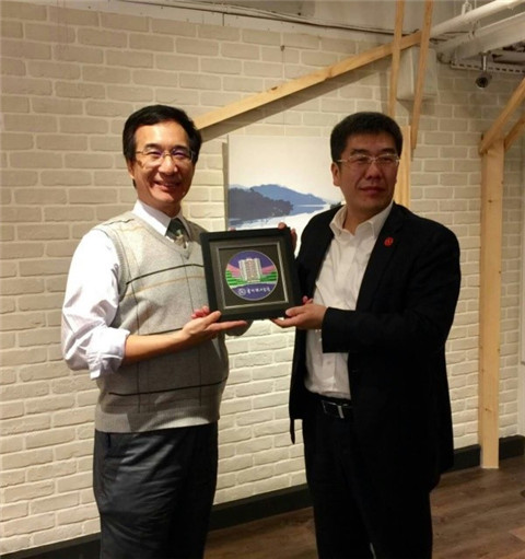 20161124084135109.jpg 2.jpg